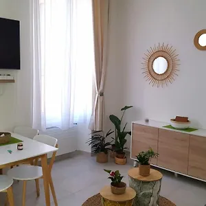 Superbe 2 Pièces Neuf à 100m De La Mentone