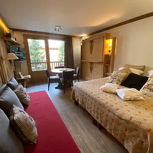 studio-30m2-residence-chalet-de-solaise-n-a111.hotels-rhonealpes.com/